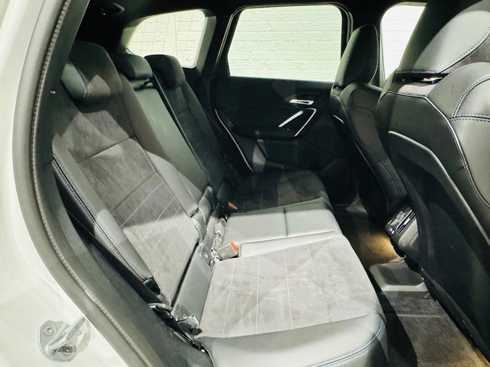 BMW iX1 eDrive20 M-Sport 5d