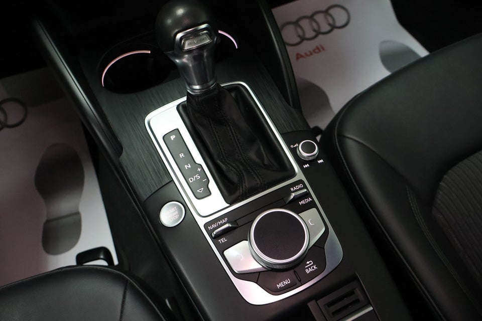 Audi A3 1,4 e-tron Sportback S-tr. 5d