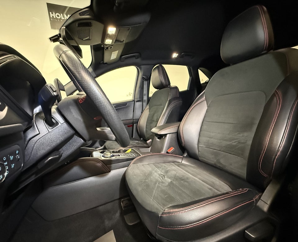 Ford Kuga 2,5 PHEV ST-Line X CVT 5d