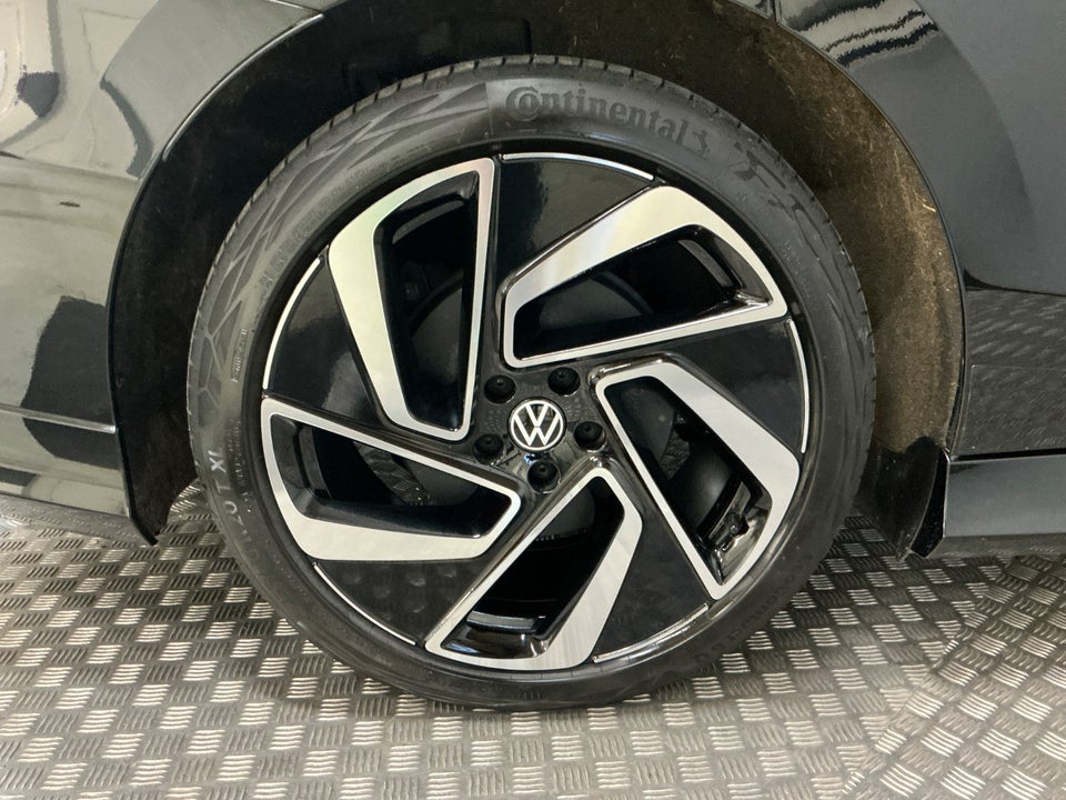 VW ID.7 77 Pro Business Premium 5d