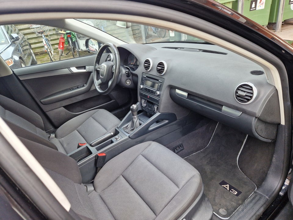 Audi A3 1,6 TDi Ambition Sportback 5d