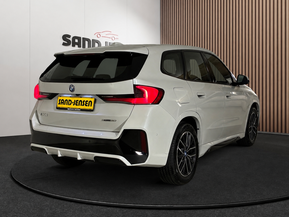 BMW iX1 xDrive30 M-Sport Premium Van 5d