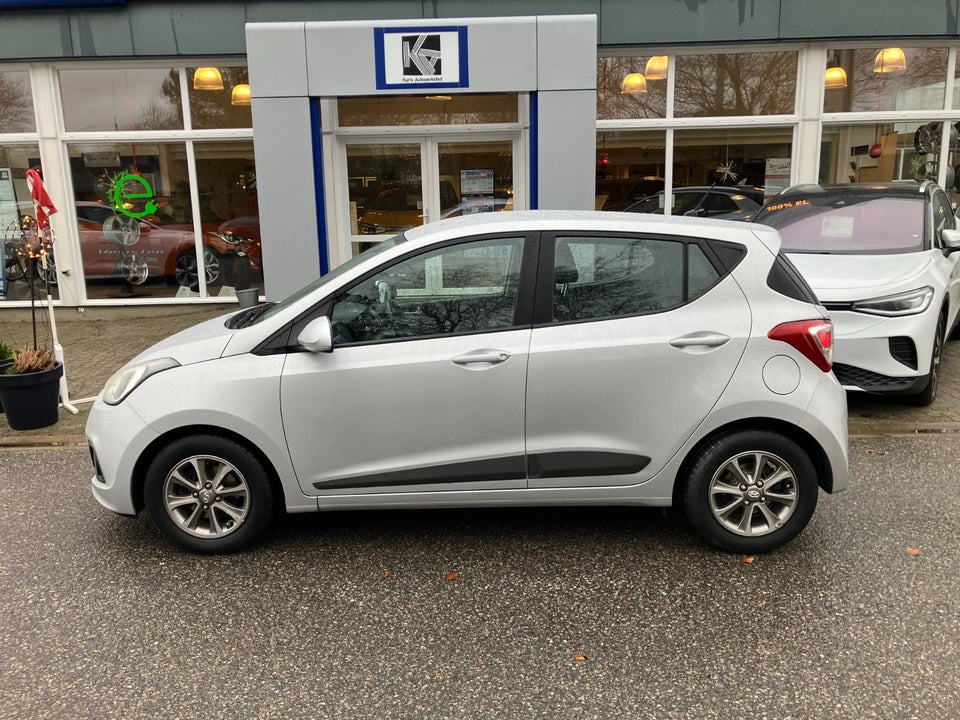Hyundai i10 1,25 Style 5d