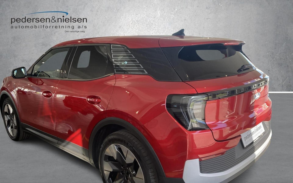 Ford Explorer 77 Premium Extended Range 5d