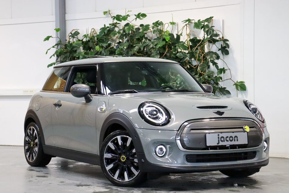 MINI Cooper SE Trim XL 3d