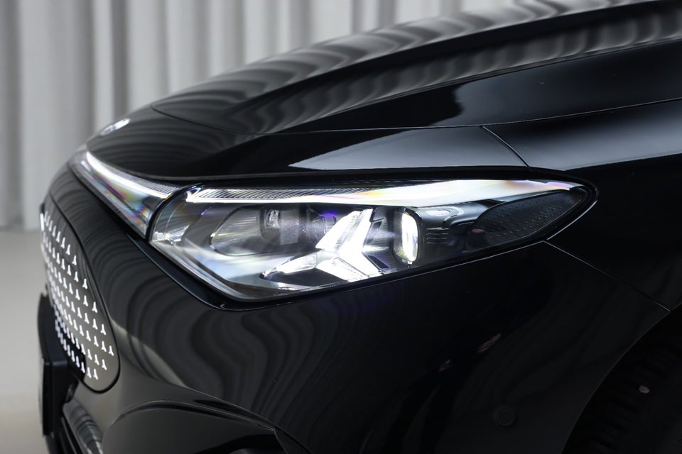 Mercedes CLA250+ EQ AMG Advance Plus 4d