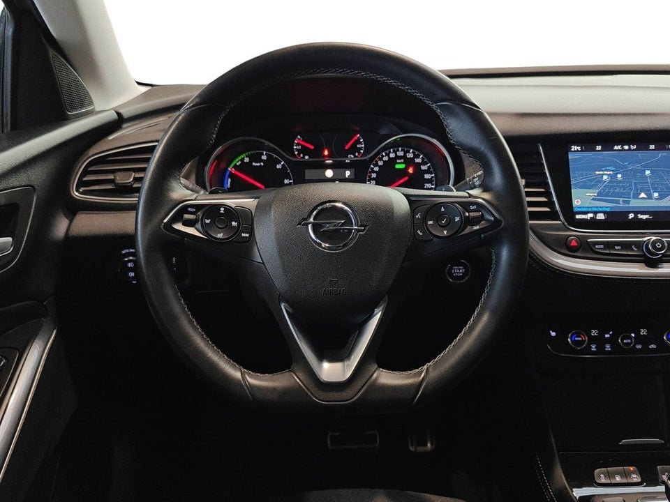 Opel Grandland X 1,6 Hybrid4 Ultimate aut. 5d