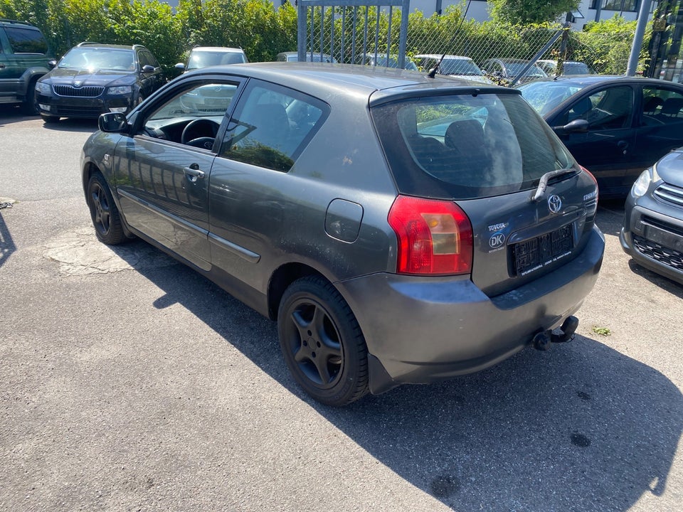 Toyota Corolla 1,4 Terra 3d