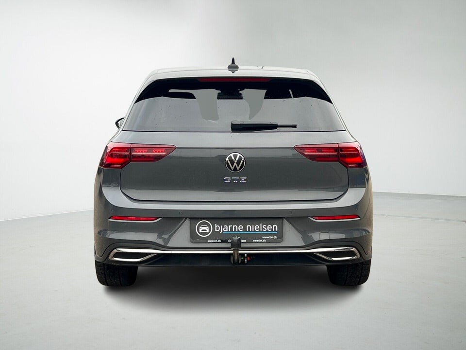 VW Golf VIII 1,4 GTE DSG 5d