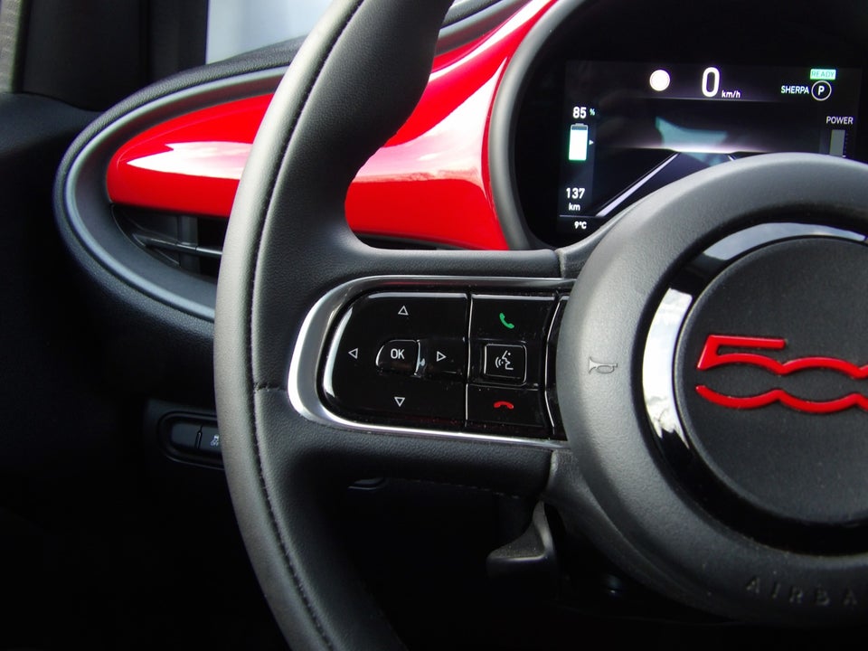 Fiat 500e 42 Icon 3d