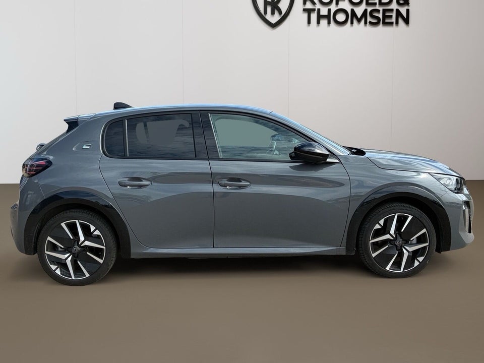 Peugeot e-208 54 GT Pack 5d