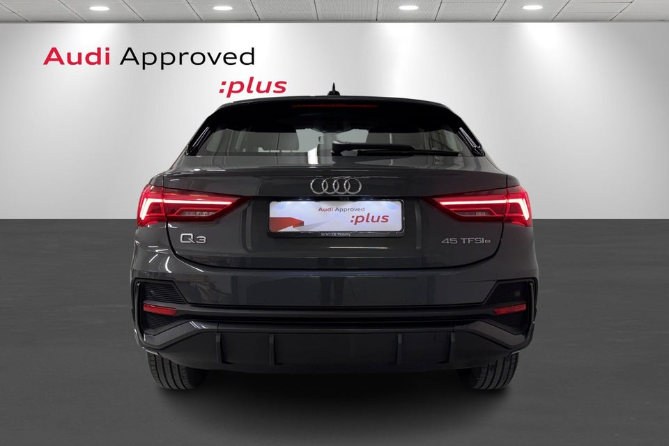 Audi Q3 45 TFSi e Attitude plus Sportback S-tr. 5d