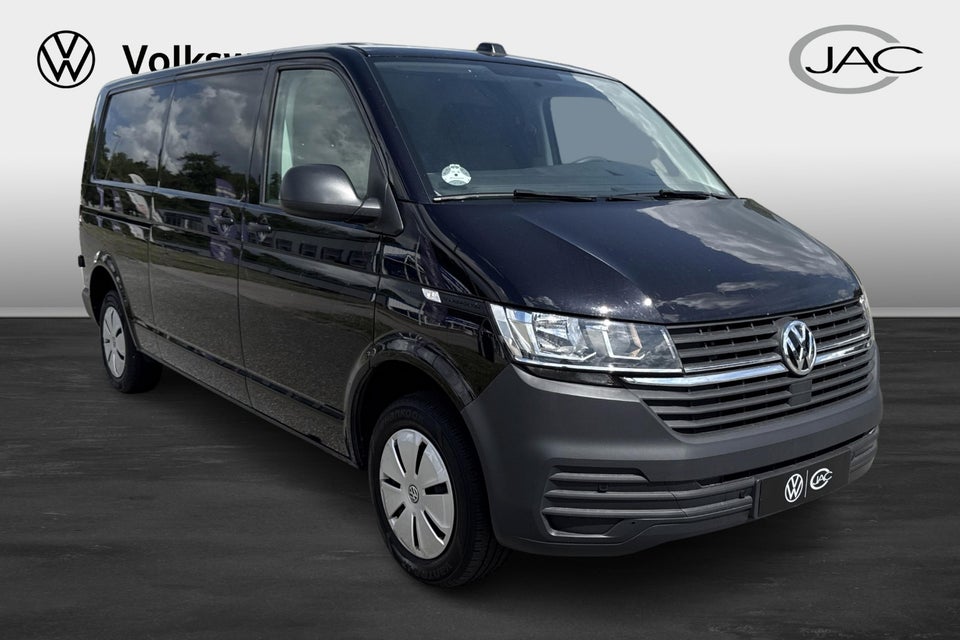VW Transporter 2,0 TDi 110 Kassevogn lang
