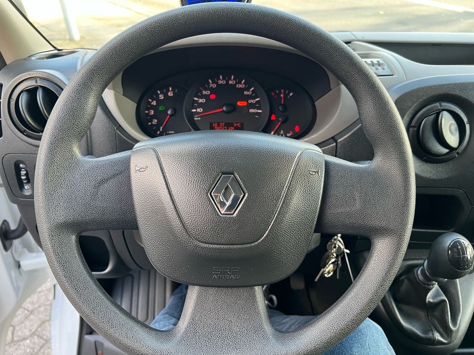 Renault Master III T35 2,3 dCi 125 Showroom Alukasse 5d