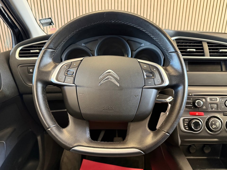 Citroën C4 1,2 PureTech 130 Attraction 5d