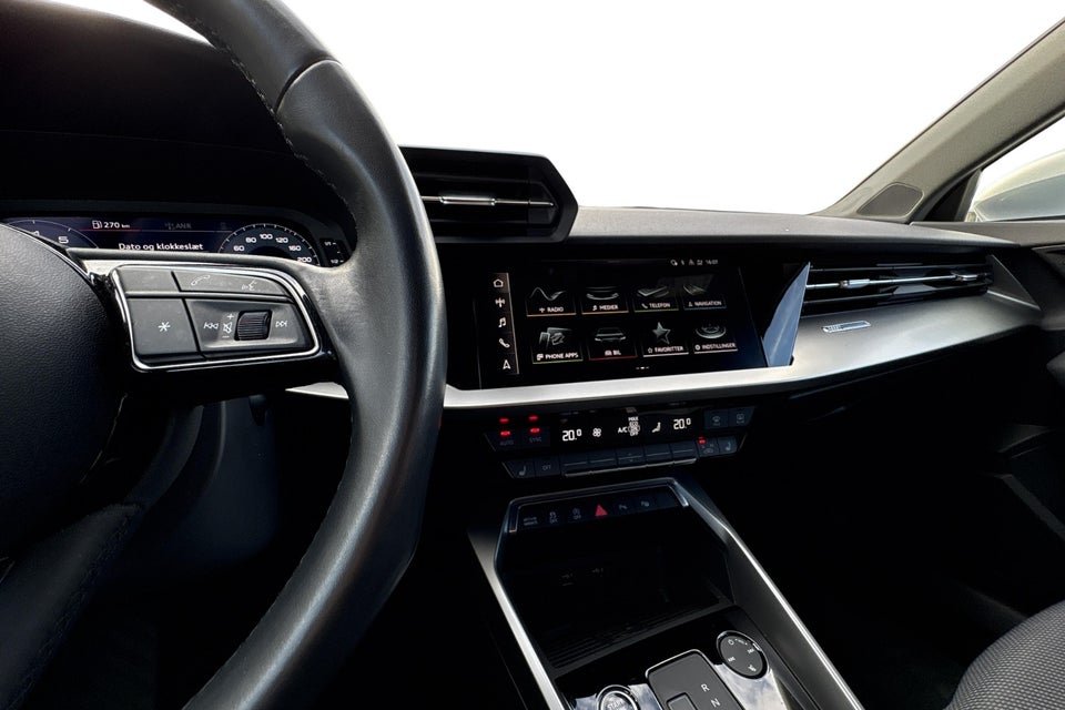 Audi A3 35 TFSi Prestige Sportback S-tr. 5d
