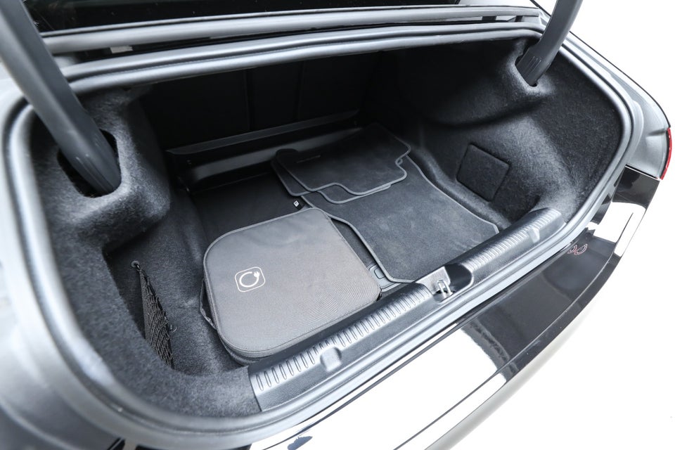 Mercedes EQE350 AMG Line 4d