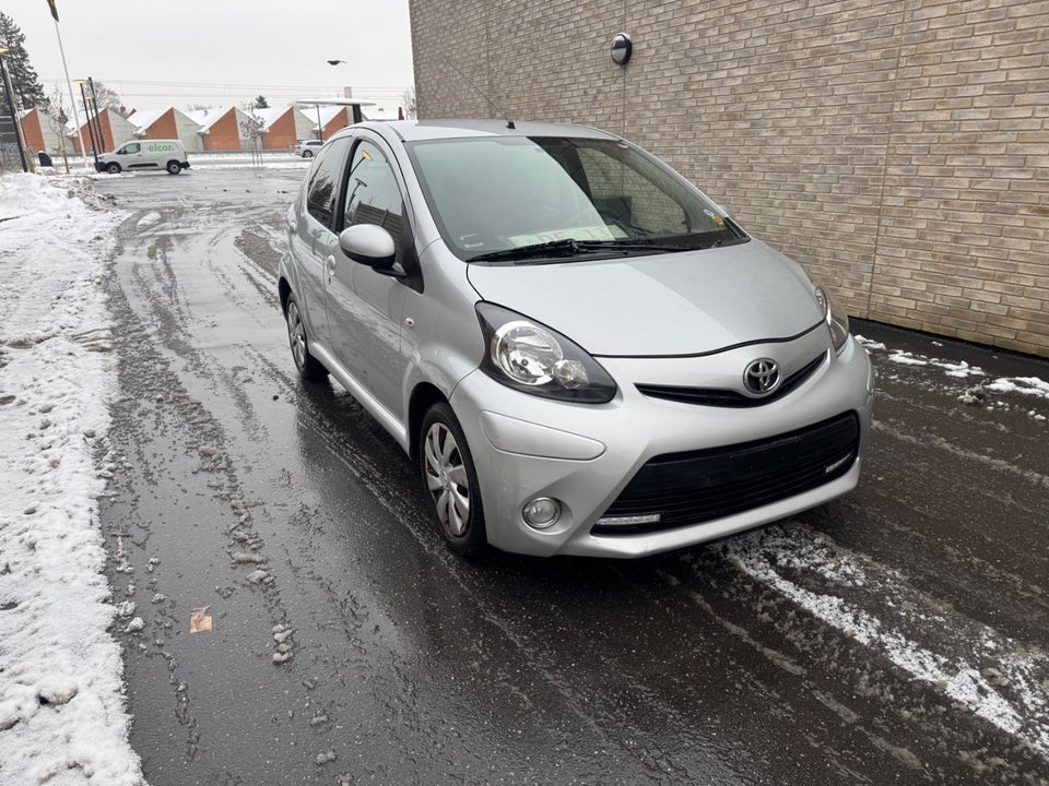 Toyota Aygo 1,0 VVT-i T2 Air 5d