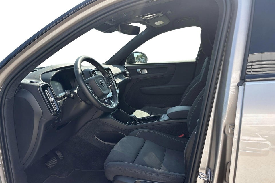 Volvo XC40 ReCharge Core 5d