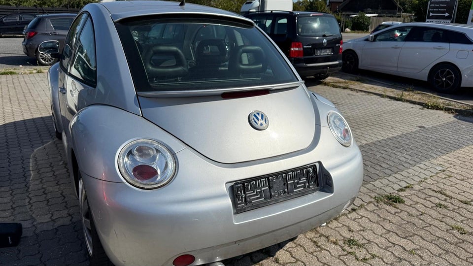 VW New Beetle 2,0 Highline 2d