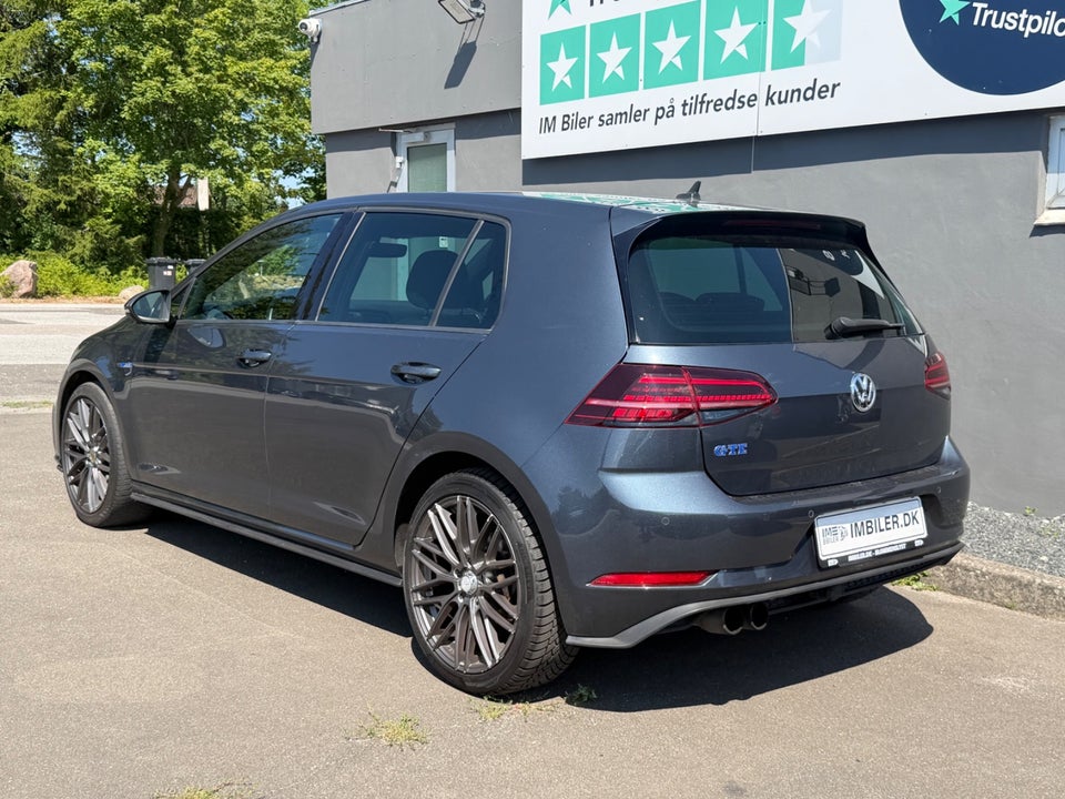 VW Golf VII 1,4 GTE DSG 5d