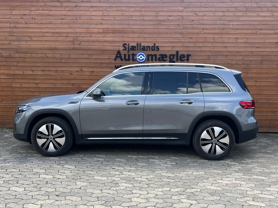 Mercedes EQB300 Progressive 4Matic 5d
