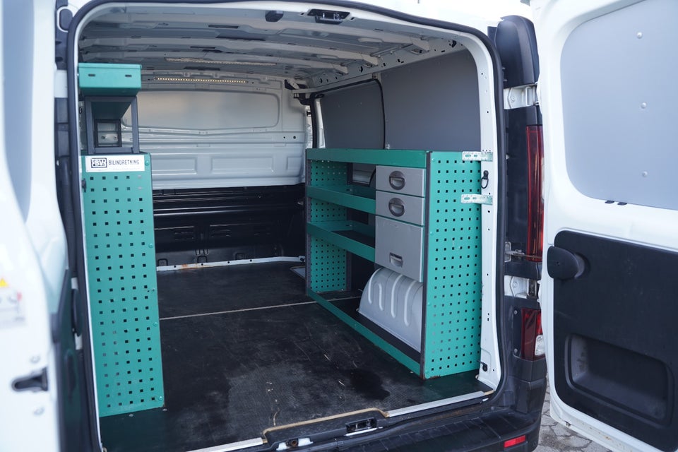 Renault Trafic T29 2,0 dCi 170 L1H1 EDC