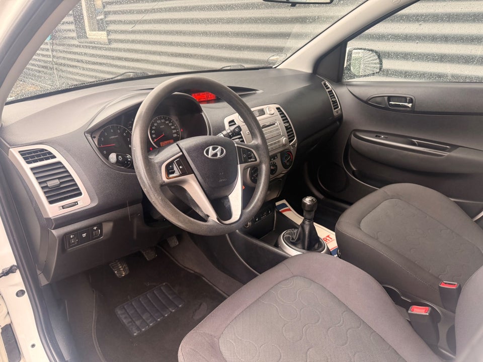Hyundai i20 1,25 Classic 5d