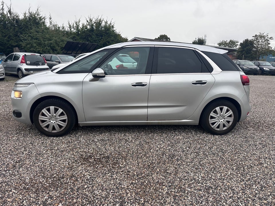 Citroën C4 Picasso 1,6 e-HDi 115 Exclusive E6G 5d