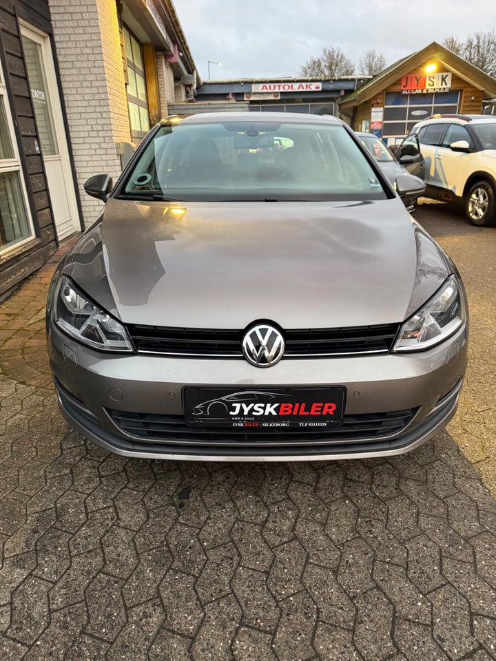 VW Golf VII 1,6 TDi 105 Highline DSG BMT 5d