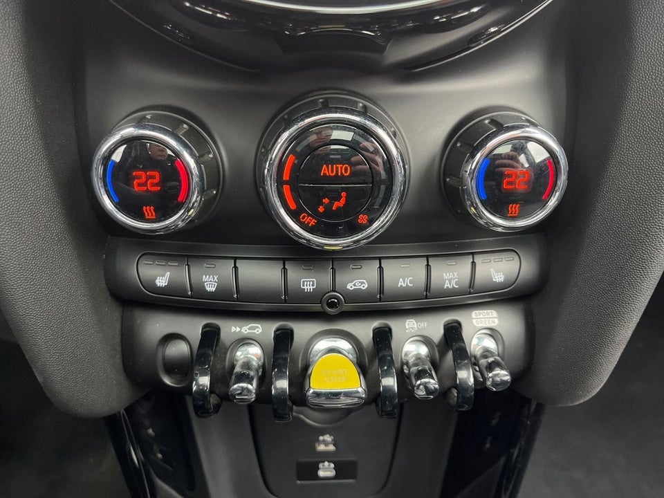 MINI Cooper SE Camden Edition 3d