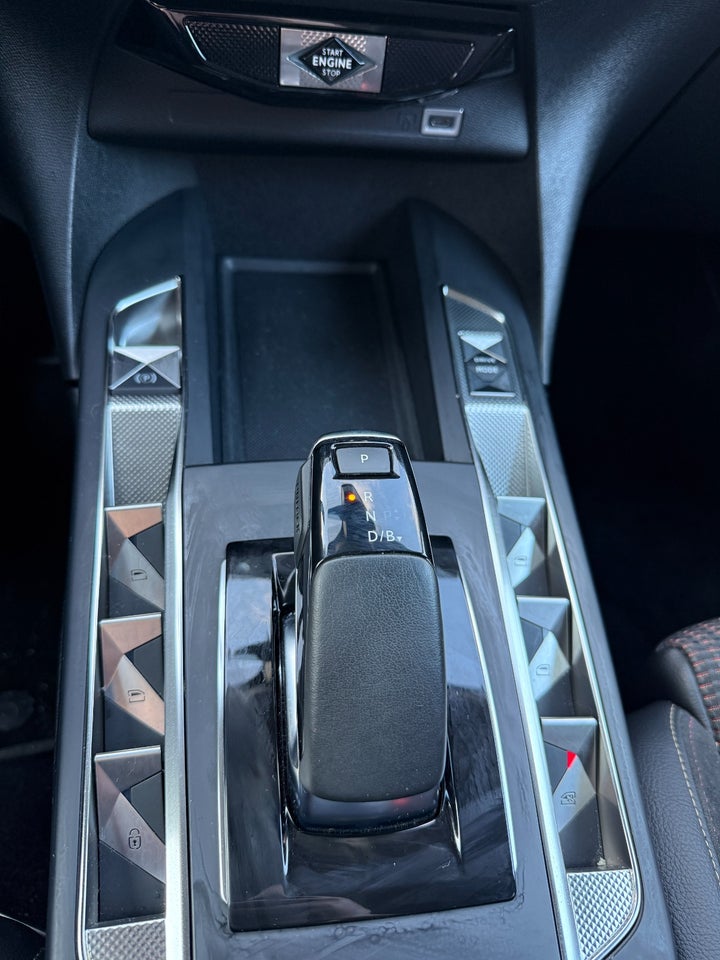 DS DS 3 CrossBack 54 E-Tense Performance Line 5d