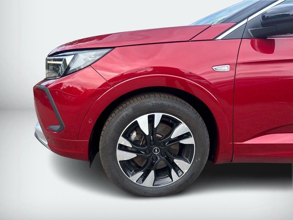 Opel Grandland 1,6 Hybrid Ultimate Sport Pack aut. 5d