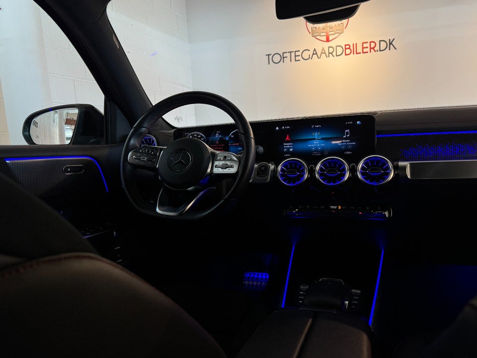 Mercedes EQB250 AMG Line 5d