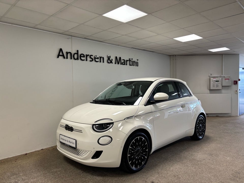 Fiat 500e 42 la Prima by Bocelli 3+1 4d