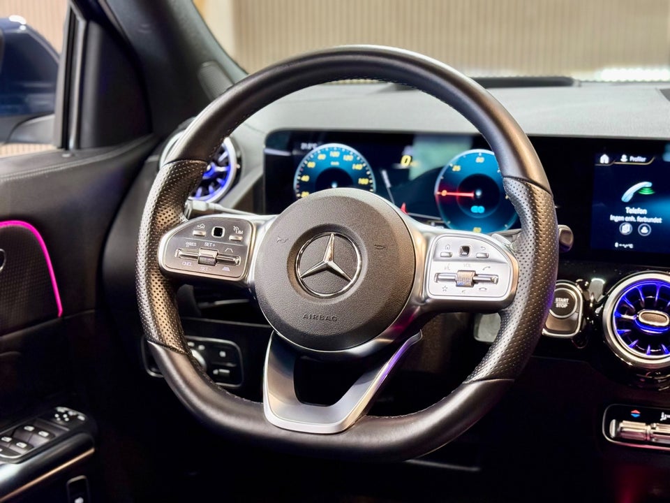 Mercedes EQA350 AMG Line 4Matic 5d