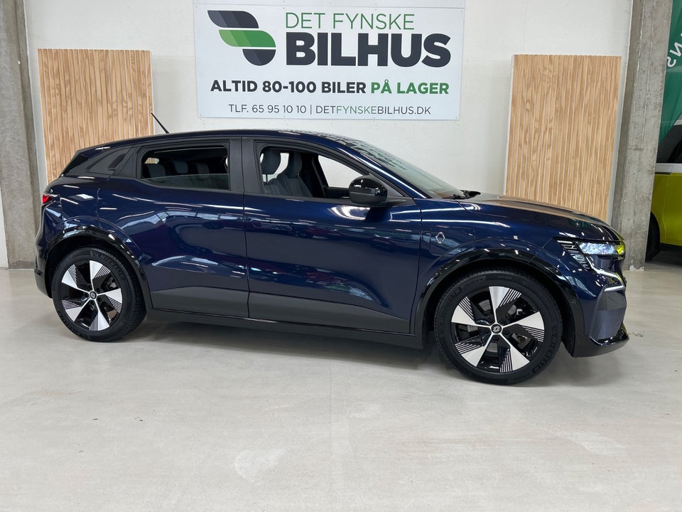 Renault Megane E-Tech 40 Equilibre 5d