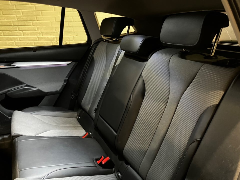 Skoda Enyaq 60 iV 5d