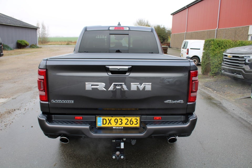 Dodge RAM 1500 5,7 V8 Hemi Laramie aut. 4d