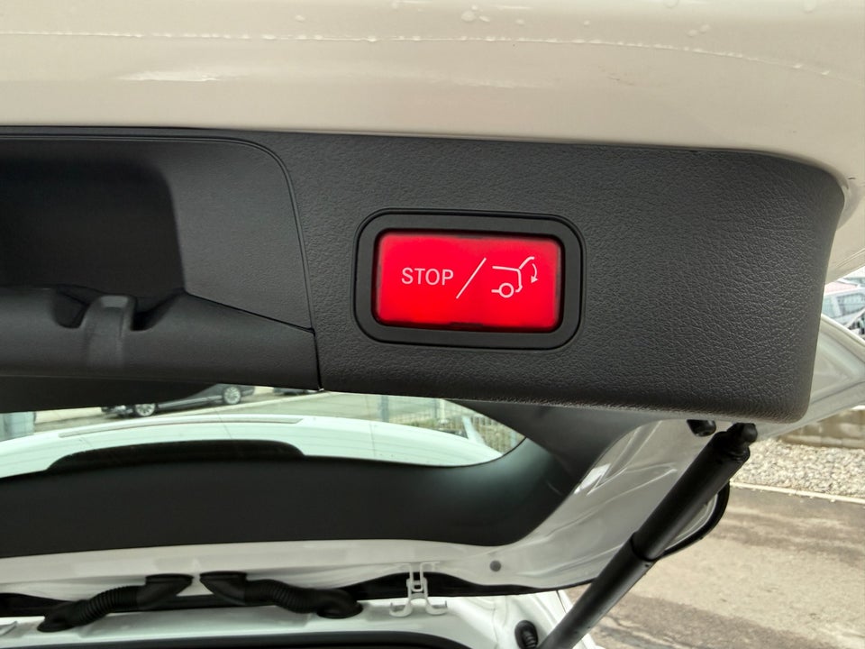 Mercedes EQB300 Progressive 4Matic 7prs 5d