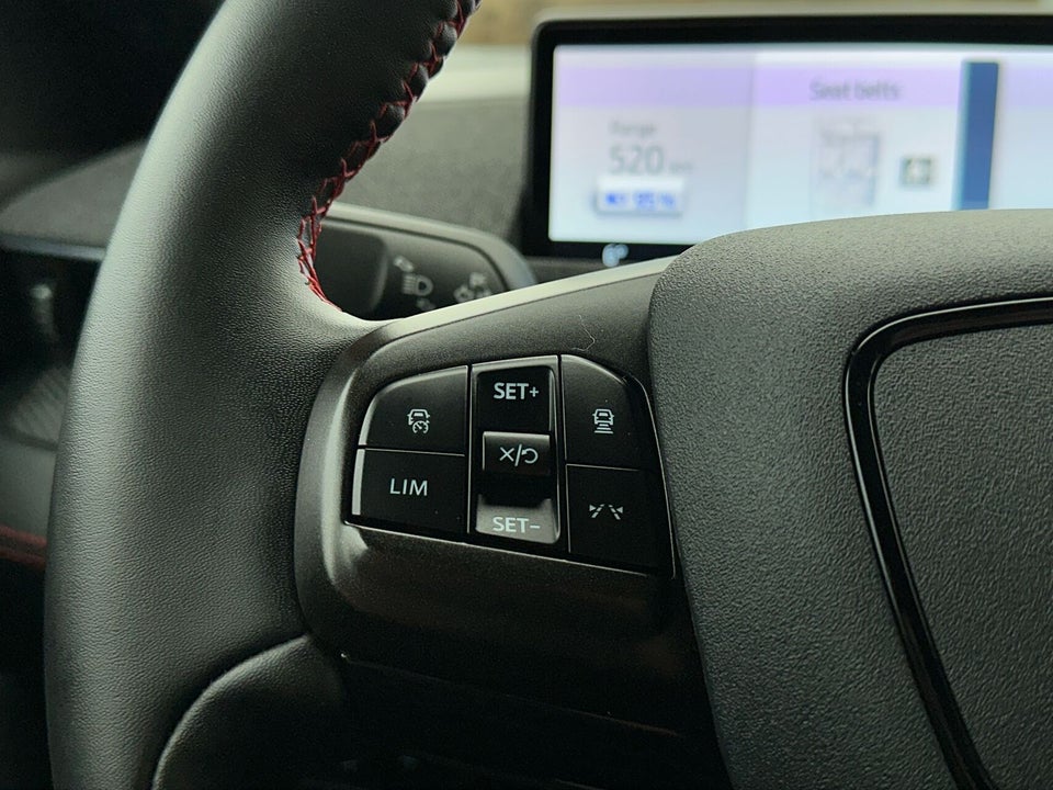 Ford Mustang Mach-E 98 Premium Extended Range 5d