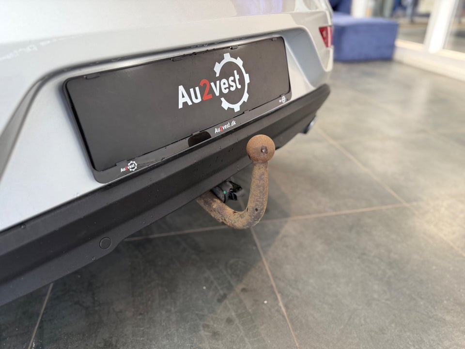 Volvo V40 CC 2,0 D4 177 Kinetic aut. 5d