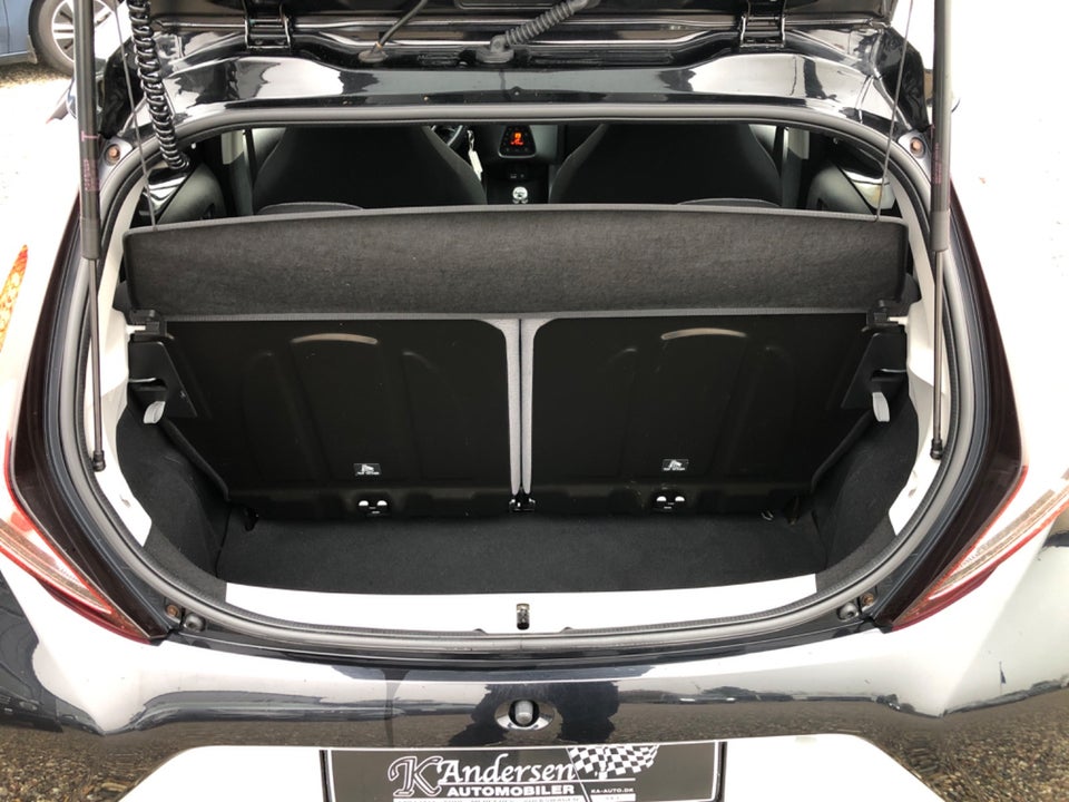 Toyota Aygo 1,0 VVT-i x-sky 5d