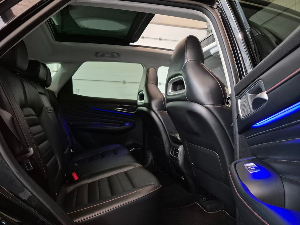 MG EHS 1,5 PHEV Luxury 5d