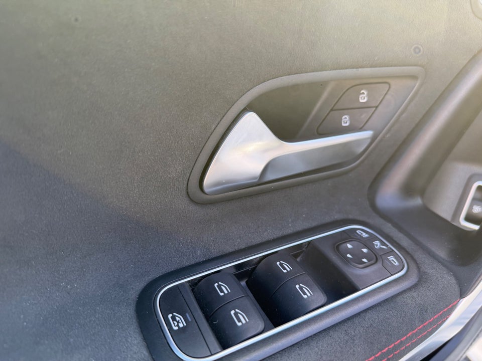 Mercedes A200 1,3 AMG Line aut. 5d