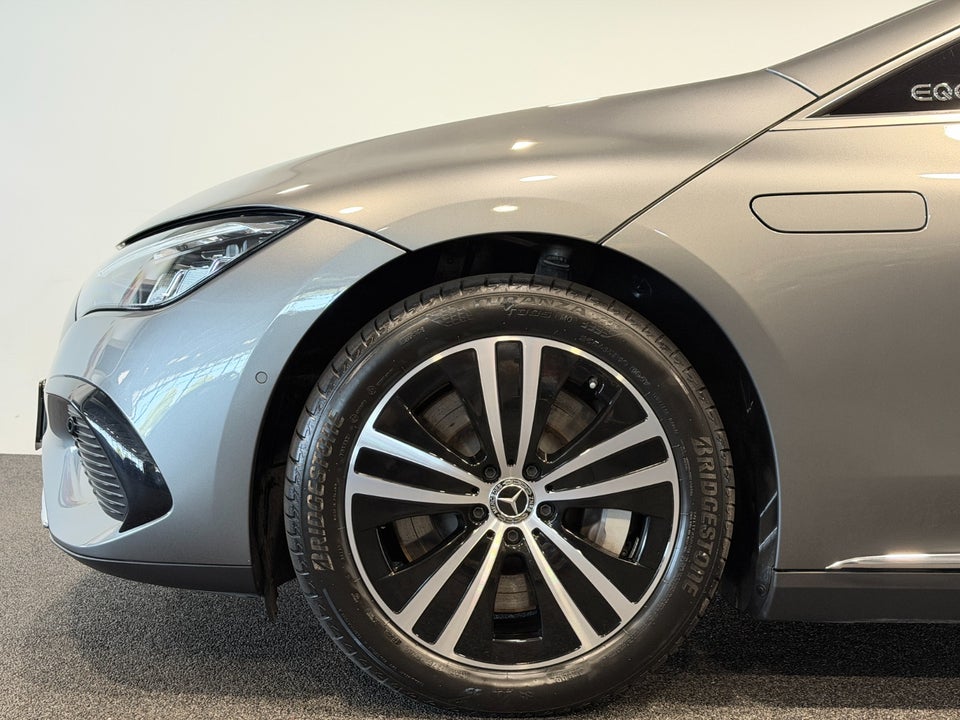 Mercedes EQE300 4d
