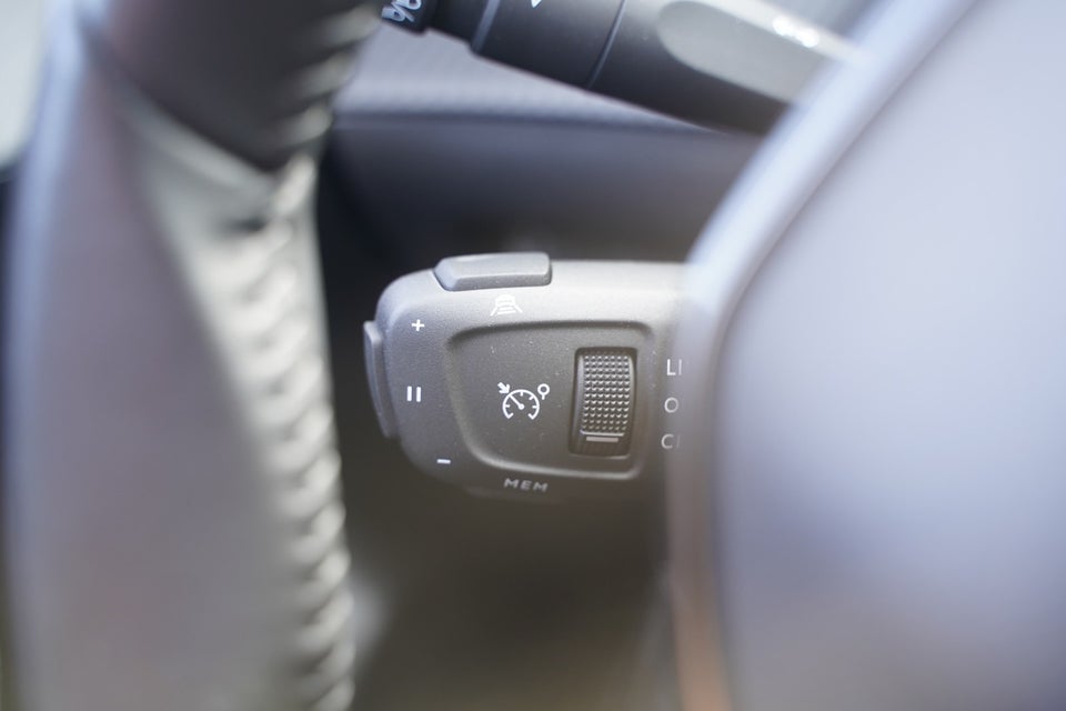 Peugeot 208 1,2 PureTech 100 Allure Pack 5d