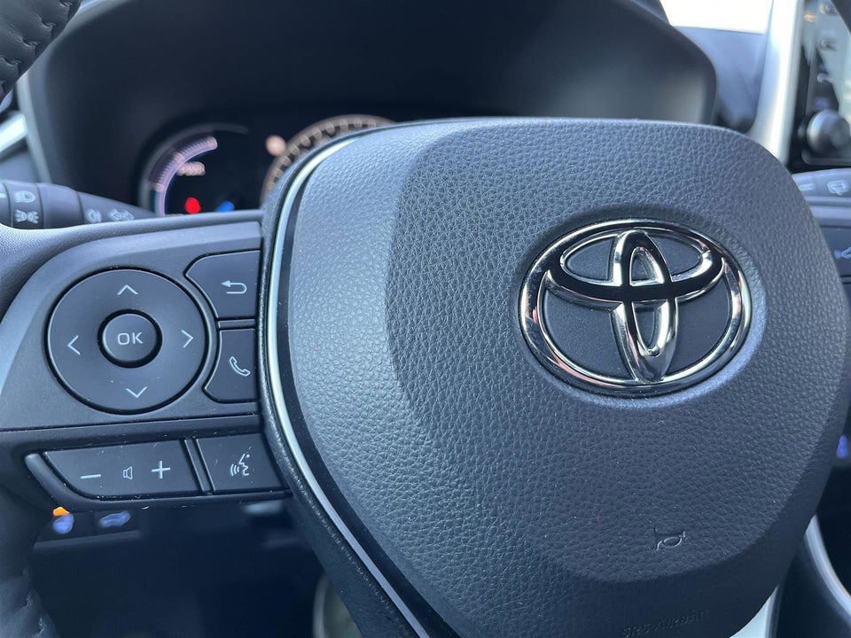 Toyota RAV4 2,5 Hybrid Style MDS 5d