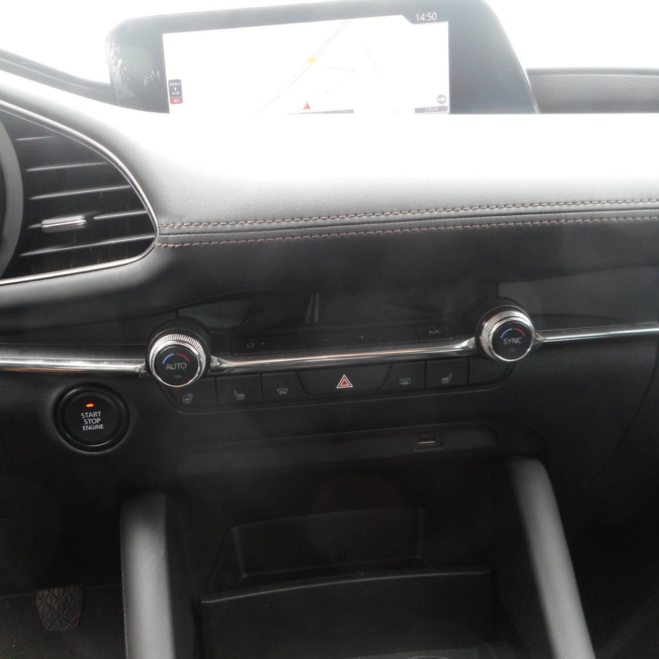 Mazda 3 1,8 SkyActiv-D 116 Sky 4d