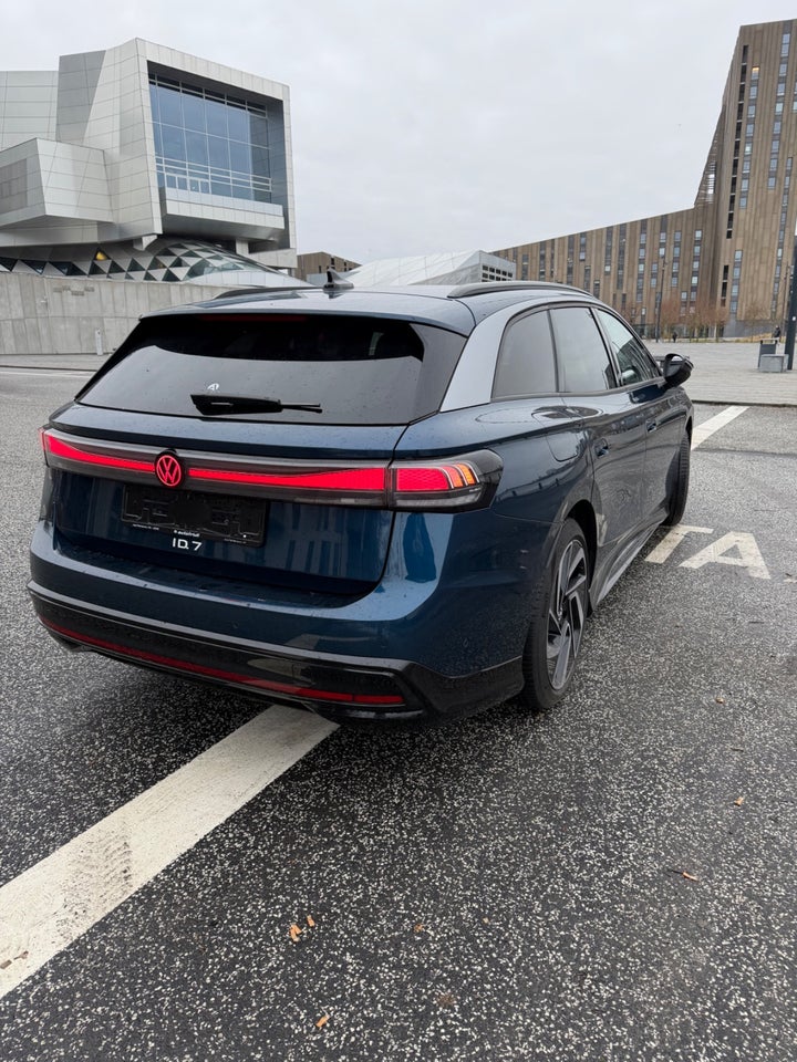 VW ID.7 77 Pro Tourer 5d